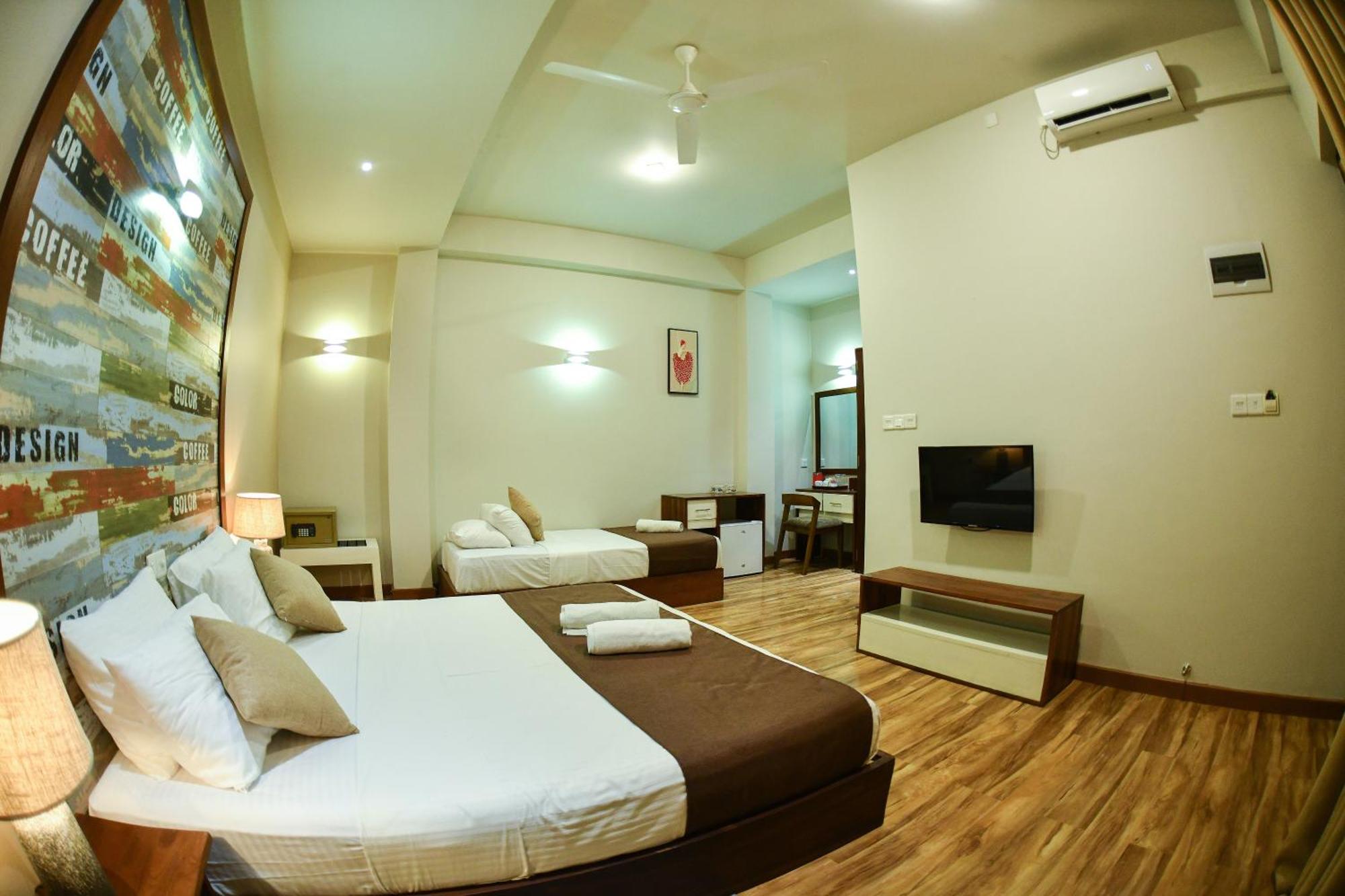 Hiriketiya Beach Resort Диквела Екстериор снимка