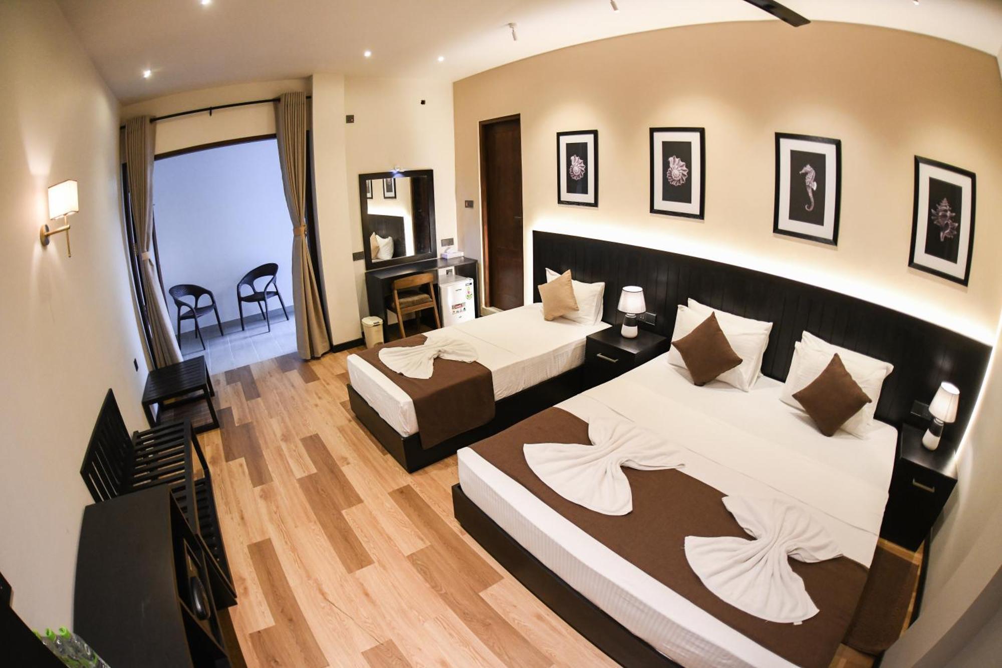 Hiriketiya Beach Resort Диквела Екстериор снимка