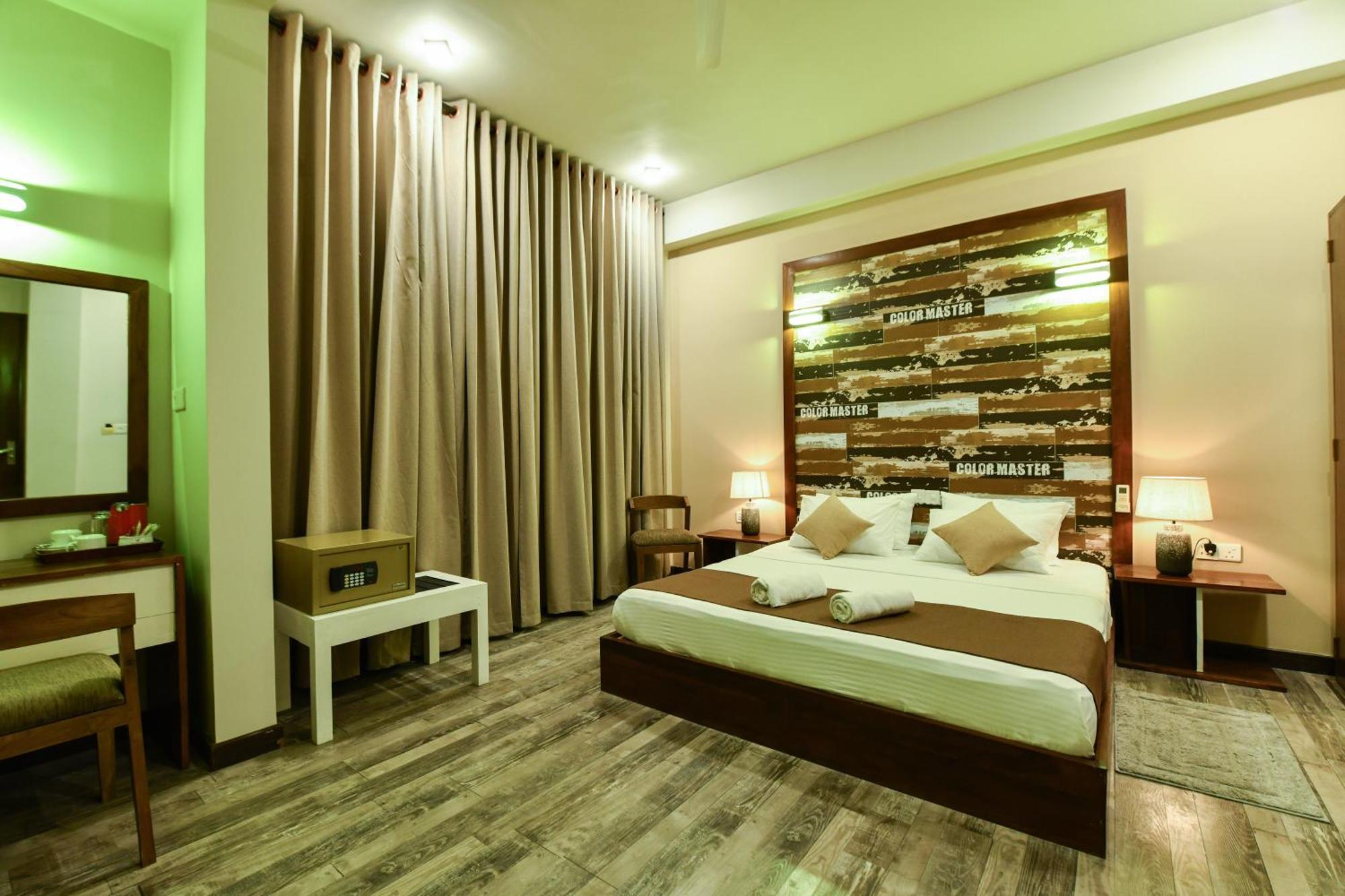 Hiriketiya Beach Resort Диквела Екстериор снимка
