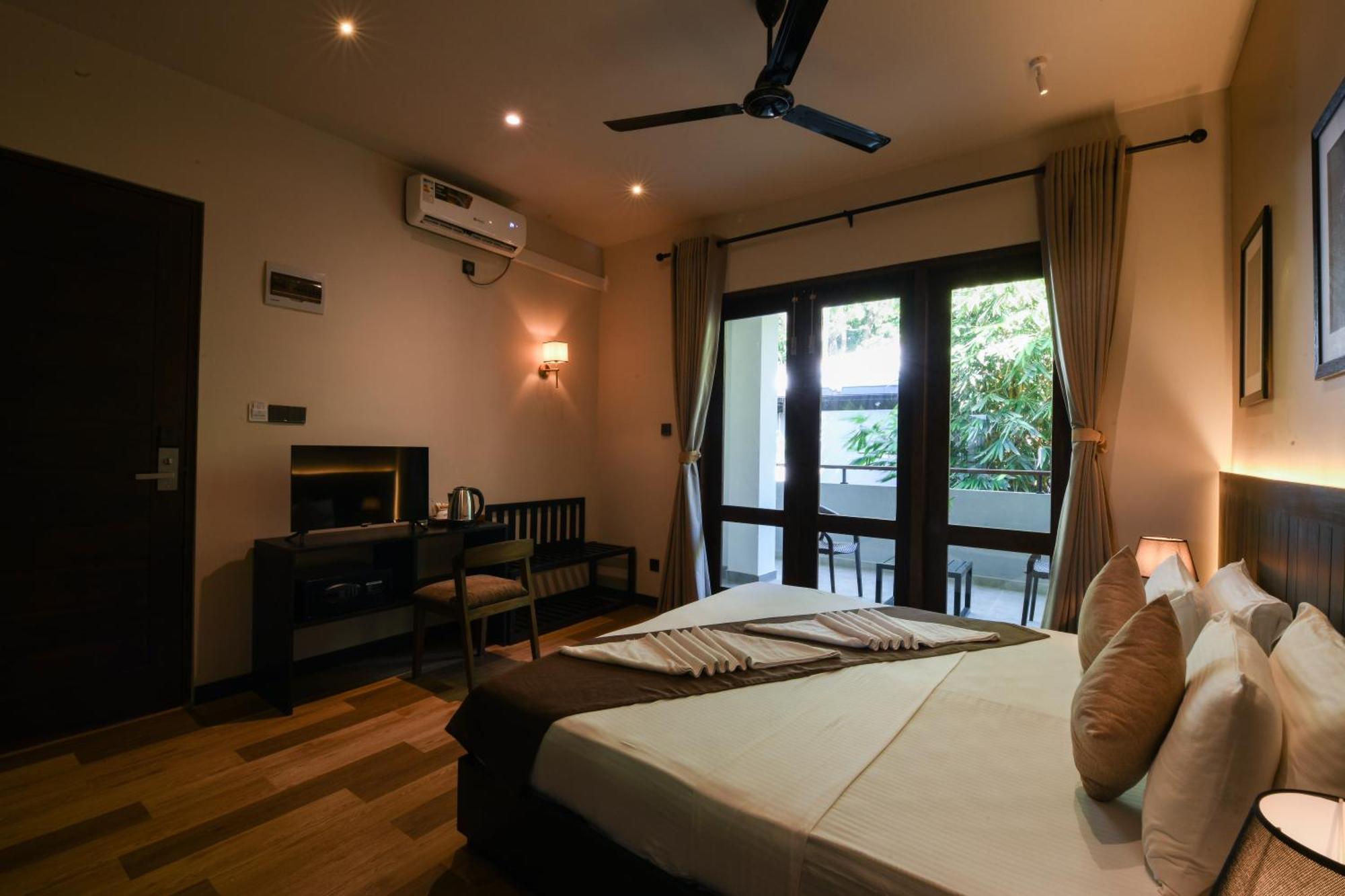 Hiriketiya Beach Resort Диквела Екстериор снимка